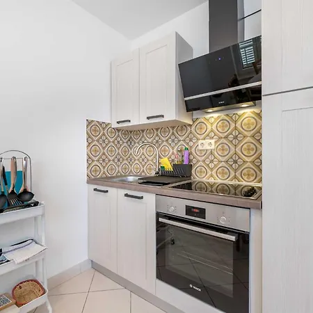 Corallina Apartman *